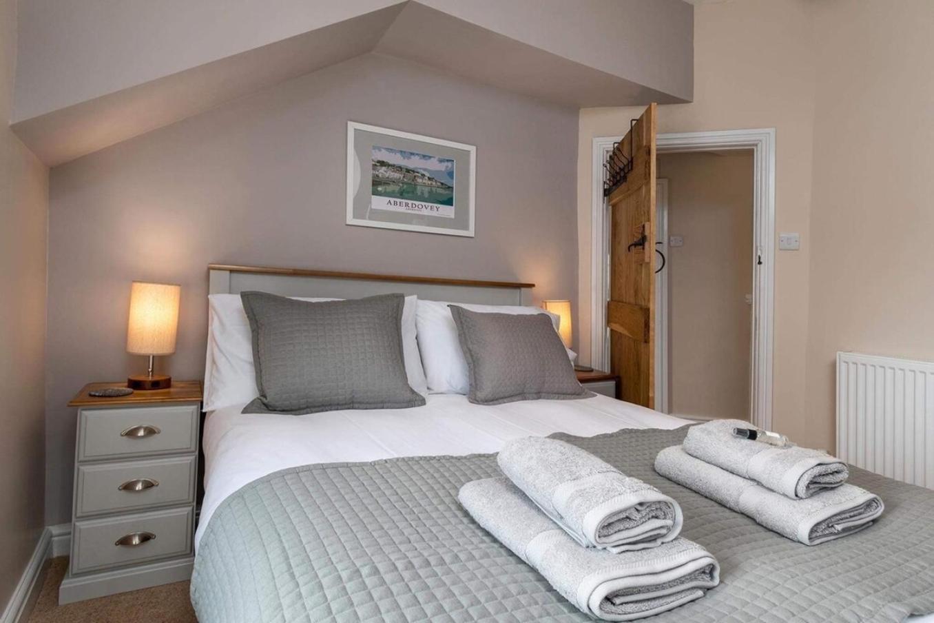 Seagrass Cottage - Aberdovey Aberdyfi ภายนอก รูปภาพ